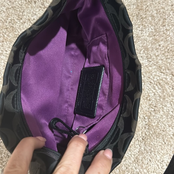 Coach purse - Picture 3 of 4